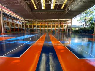 บริการติดตั้งพื้นสนามกีฬา (Sports Flooring Installation)